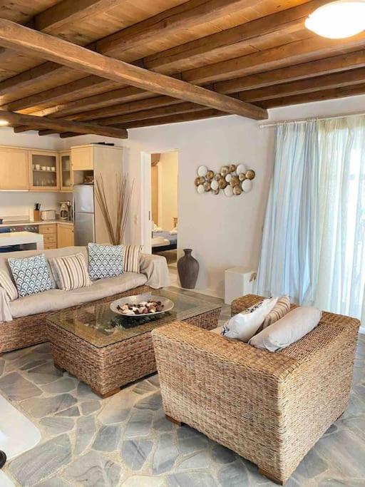 Cozy Cycladic , Close To Hébergement de vacances Ornos (Mykonos)